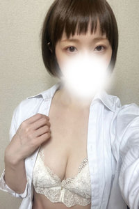 <!--{$staffs[staff].staff_name}-->